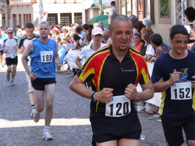 altstadtlauf_385.jpg