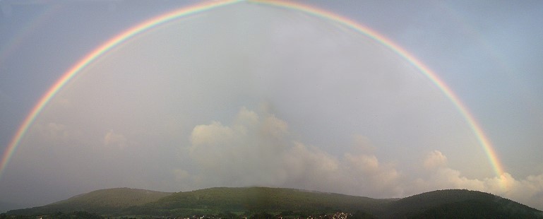 Regenbogen im Maintal ber Lohr Rodenbach am 24. 8. 2010