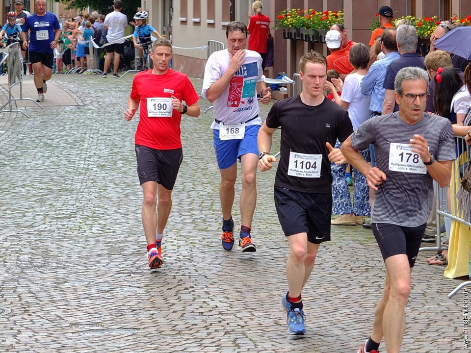 altstadtlauf2016__330.jpg