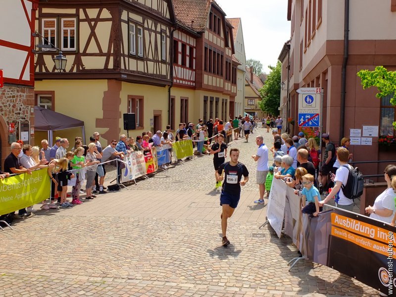 altstadtlauf2019__205.jpg