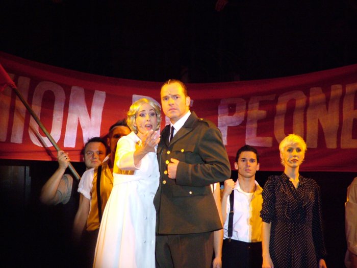 evita013.jpg