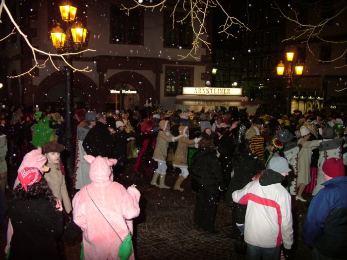 weiberfasching_340.jpg